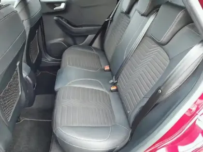 Photo 22 Ford Puma  1.0 EcoBoost 155 ch mHEV S&S Powershift ST-Line X Vivid Ruby Edition