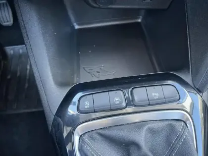 Photo 12 Opel Corsa  1.2 75 ch BVM5 Edition