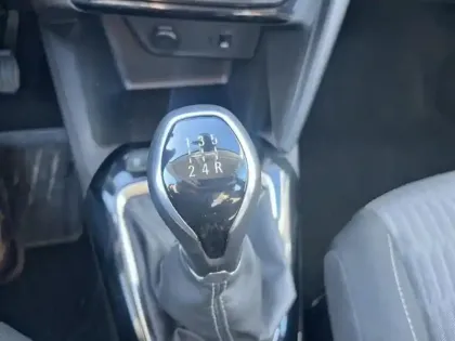 Photo 23 Opel Corsa  1.2 75 ch BVM5 Edition