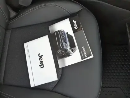 Photo 15 Jeep Compass  1.3 PHEV T4 240 ch 4xe eAWD S