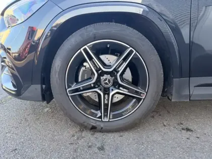 Photo 5 Mercedes GLA 180 AMG Line