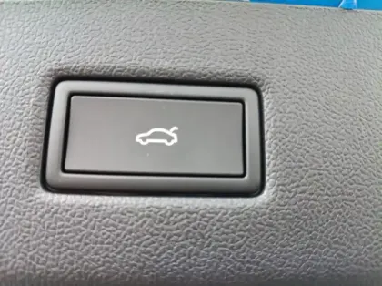 Photo 18 Ford Explorer 286ch Extended Range 77kWh RWD