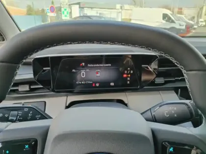 Photo 6 Ford Explorer 286ch Extended Range 77kWh RWD