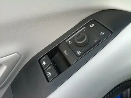 Photo 5 Ford Explorer 286ch Extended Range 77kWh RWD