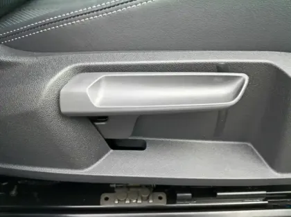 Photo 27 Ford Explorer 286ch Extended Range 77kWh RWD