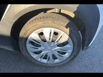 Photo 12 Toyota Aygo  X 72ch Dynamic S-CVT