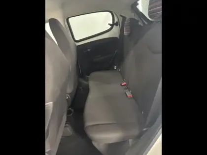 Photo 8 Citroën C1  VTi 72 S&S Millenium 5p  E6.d