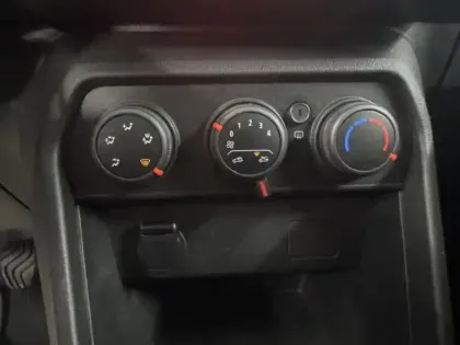 Photo 11 Dacia Sandero  1.0 SCe 75ch Essentiel - 20