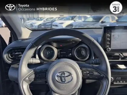 Photo 12 Toyota Yaris  Cross 116h Dynamic MY22