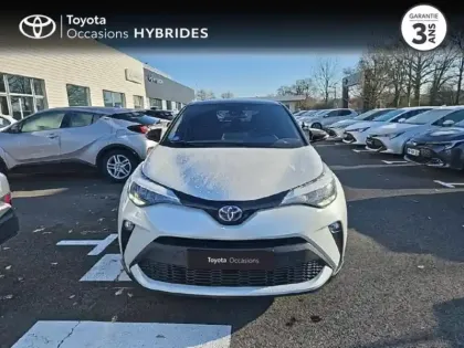 Photo 10 Toyota C-HR  1.8 Hybride 122ch Design Ultimate E-CVT