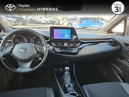 Photo 13 Toyota C-HR  1.8 Hybride 122ch Design Ultimate E-CVT