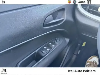 Photo 14 Fiat 600  1.2 Hybrid 100ch DCT6