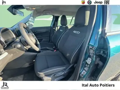 Photo 8 Fiat 600  1.2 Hybrid 100ch DCT6
