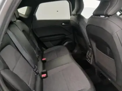 Photo 14 Renault Captur  1.6 E-Tech hybride 145ch Rive Gauche