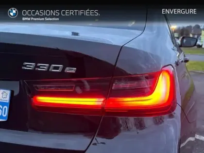 Photo 9 BMW Serie 3 Série 3 330eA 292ch M Sport
