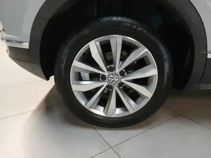 Photo 10 Volkswagen T-roc  2.0 TDI 150ch Lounge DSG7 Euro6d-T