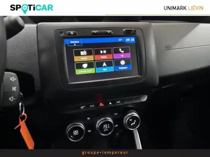 Photo 6 Dacia Duster  1.0 TCe 100ch Prestige 4x2 - 20