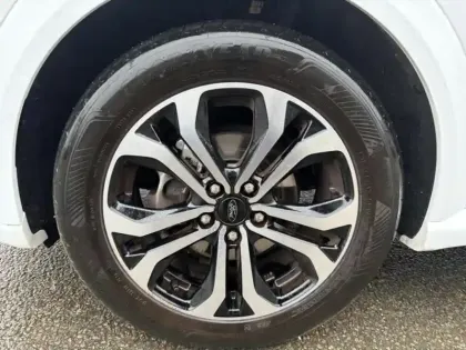 Photo 8 Ford Puma  1.0 Flexifuel 125ch S&S mHEV ST-Line