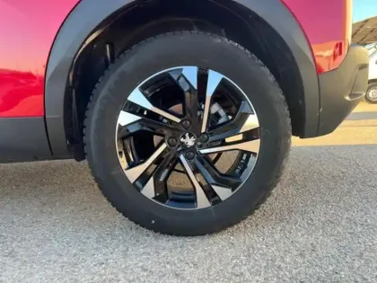 Photo 10 Peugeot 2008  1.2 PureTech 100ch S&S Allure