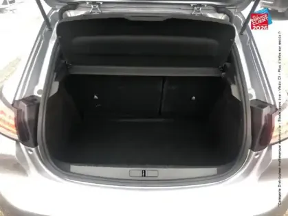 Photo 13 Peugeot 208  1.2 PureTech 100ch S&S Allure