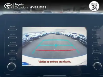 Photo 13 Toyota Yaris  116h Design 5p