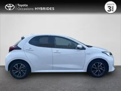 Photo 8 Toyota Yaris  116h Design 5p