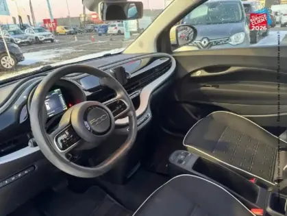 Photo 29 Fiat 500  e 95ch Action