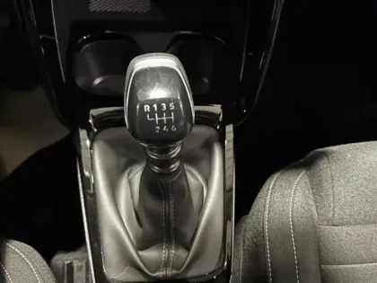 Photo 10 Citroën C3 Aircross  1.2 Turbo 100ch PLUS