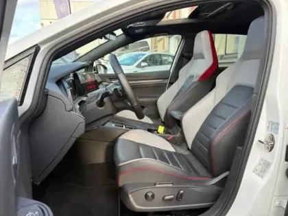 Photo 6 Volkswagen Golf  2.0 TSI 245ch GTI DSG7