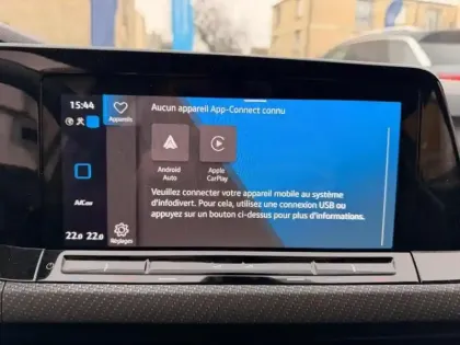 Photo 10 Volkswagen Golf  1.5 eTSI OPF 150ch R-Line DSG7