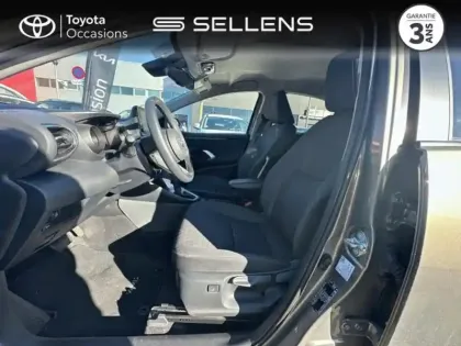 Photo 10 Toyota Yaris  116h Design 5p MY22