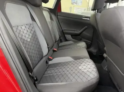 Photo 7 Volkswagen Taigo  1.5 TSI 150ch R-Line DSG7