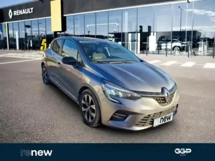 Photo 7 Renault Clio  1.5 Blue dCi 100ch Evolution