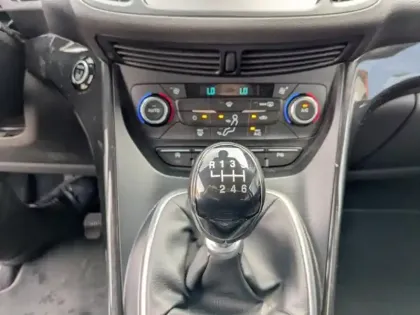 Photo 13 Ford Kuga  1.5 EcoBoost 120ch Stop&Start Titanium 4x2