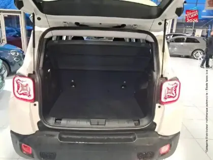 Photo 13 Jeep Renegade  1.5 Turbo T4 130ch MHEV Summit BVR7