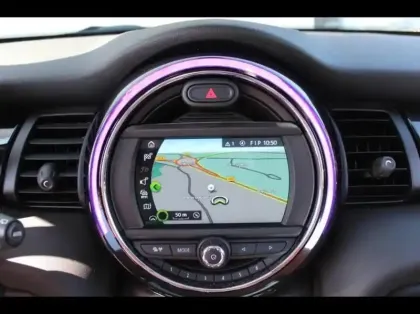 Photo 11 Mini Mini  One 102ch  Edition Greenwich BVA7