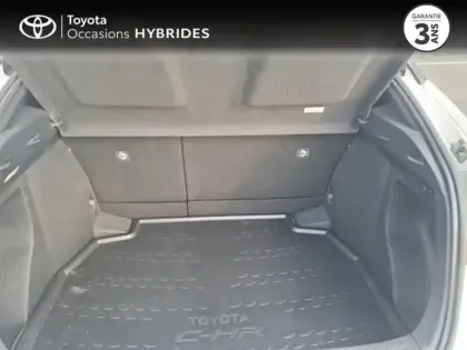 Photo 9 Toyota C-HR  122h Design 2WD E-CVT RC18