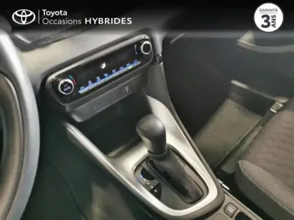 Photo 7 Toyota Yaris  116h France 5p