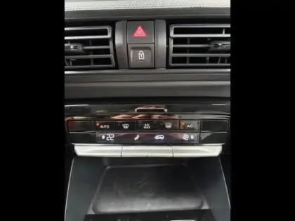 Photo 14 Citroën C3 Aircross  1.2 Hybride 145ch MAX