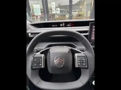 Photo 10 Citroën C3 Aircross  1.2 Hybride 145ch MAX