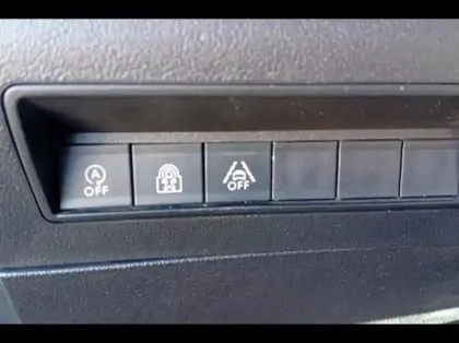 Photo 14 Peugeot Rifter  BlueHDi 130ch S&S Standard Allure