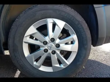 Photo 11 Peugeot Rifter  BlueHDi 130ch S&S Standard Allure