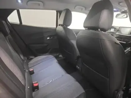 Photo 9 Peugeot 2008  1.2 PureTech 100ch S&S Allure