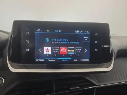 Photo 13 Peugeot 2008  1.2 PureTech 100ch S&S Allure