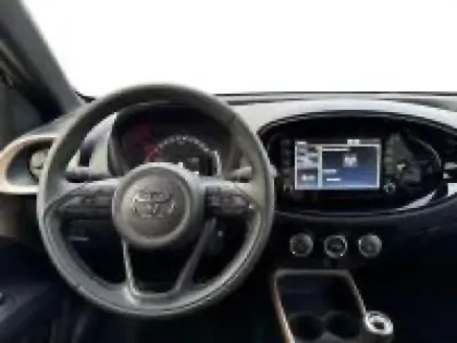Photo 10 Toyota Aygo  X 1.0 VVT-i 72ch Design MY24