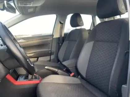 Photo 13 Volkswagen Polo  1.0 TSI 95ch Connect Euro6d-T