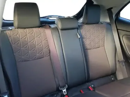 Photo 9 Toyota Yaris  Cross 116h Collection MY22