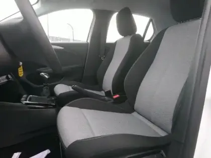 Photo 8 Opel Corsa  1.2 Turbo 100ch Edition