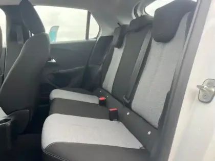 Photo 9 Opel Corsa  1.2 Turbo 100ch Edition