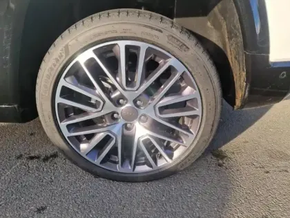 Photo 6 Jeep Compass  1.5 Turbo T4 130ch MHEV Summit 4x2 BVR7